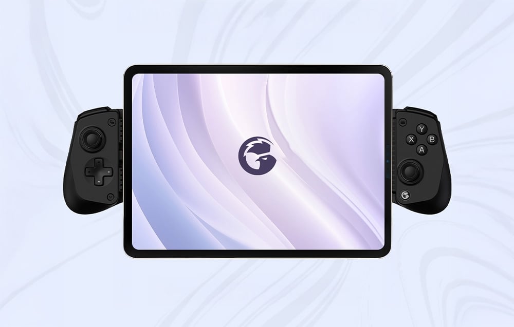 Ένα tablet με το λογότυπο GameSir τοποθετημένο σε μαύρο χειριστήριο, που φαίνεται σε ανοιχτόχρωμο φόντο.