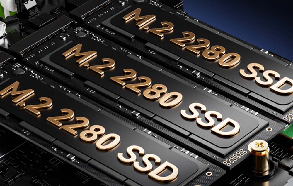 Κοντινό πλάνο 3 SSD M.2 2280.