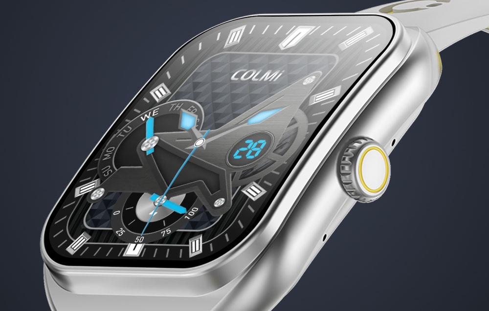 Κοντινό πλάνο της οθόνης του ασημένιου smartwatch.
