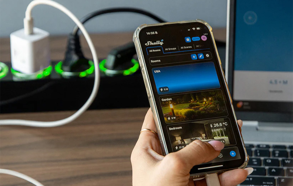 Εφαρμογή smartphone Shelly Smart Control που δείχνει τον έλεγχο της λωρίδας ισχύος Shelly Power Strip 4 Gen4.
