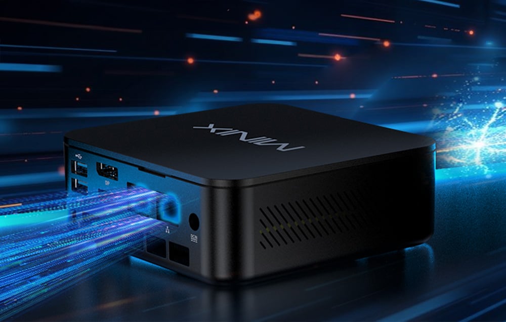 Το πίσω μέρος του Mini PC Minix NR660 με τις εισόδους να φαίνονται και τη σύνδεση WI-FI να πετάει στην είσοδο Ethernet.