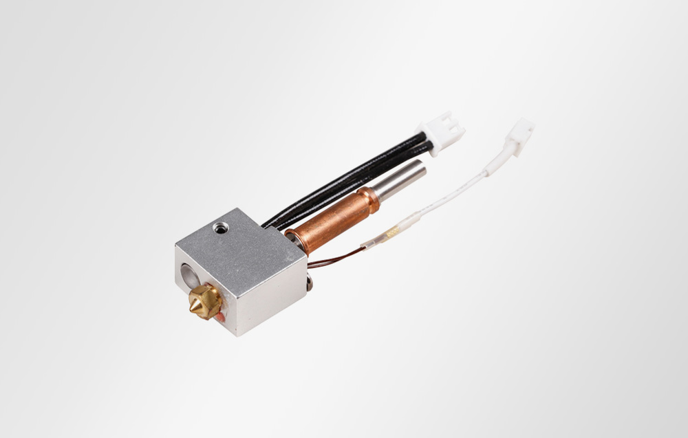 Hotend με ακροφύσιο τρισδιάστατου εκτυπωτή σε γκρι φόντο
