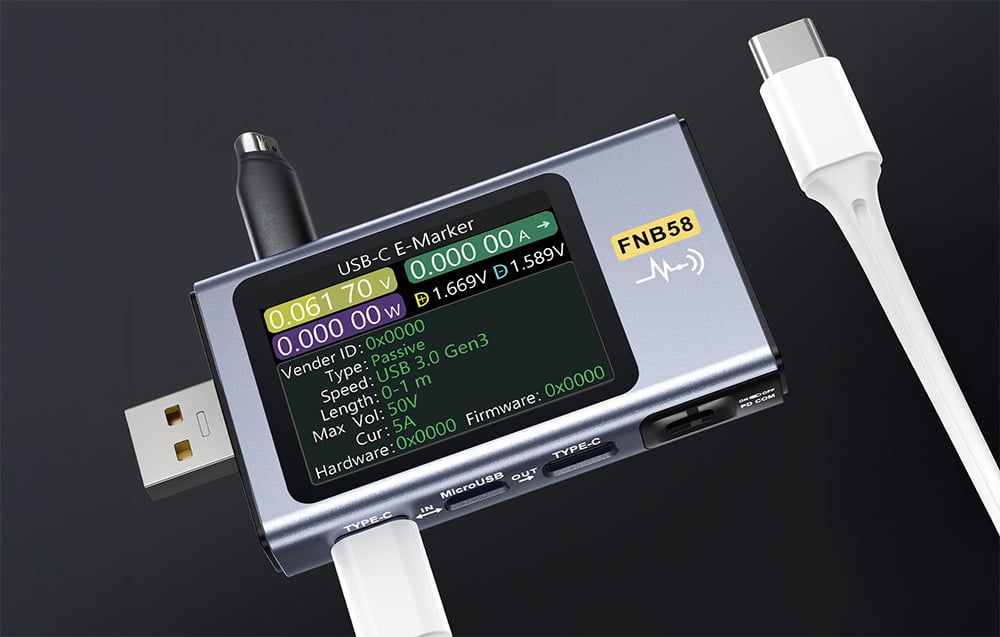 Δοκιμαστής θύρας USB με συνδεδεμένο καλώδιο USB