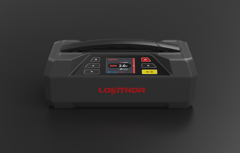 Μαύρο LOKITHOR, συσκευή εκκίνησης με έγχρωμη οθόνη και λαβή σε σκούρο φόντο.