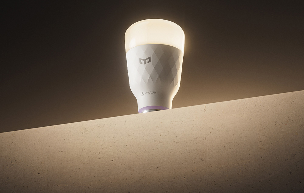 Λαμπτήρας Yeelight που εκπέμπει ζεστό φως