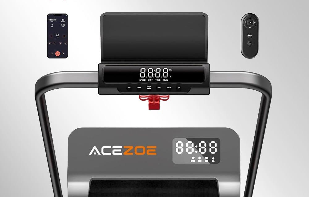 Διάδρομος ACEZOE με οθόνη, με ένα smartphone και ένα τηλεχειριστήριο τοποθετημένα πάνω του