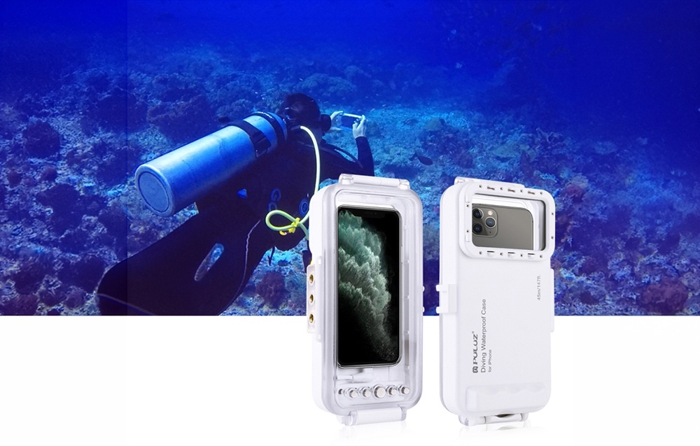 Λευκή θήκη καταδύσεων PULUZ για smartphone με διαφανές μπροστινό και πίσω παράθυρο για την κάμερα· επίδειξη προϊόντος κάτω από το νερό.