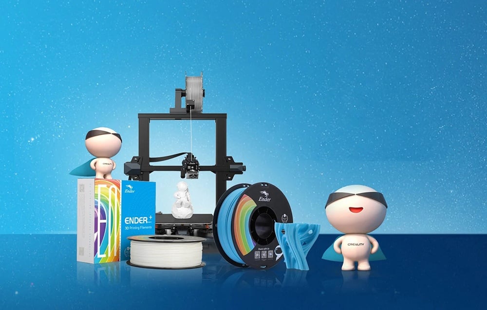 Εκτυπωτής 3D Creality με νήματα Ender-PLA+, εκτυπωμένα μοντέλα και φιγούρες μασκότ