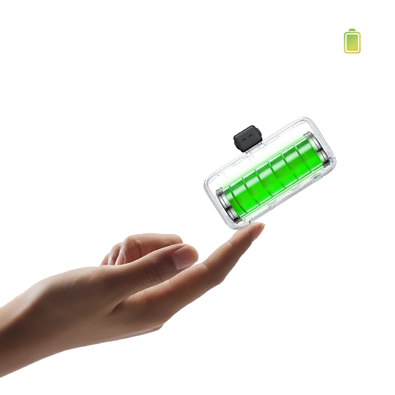Το άτομο κρατά το Ugreen PB503 Powerbank στο δάχτυλό του