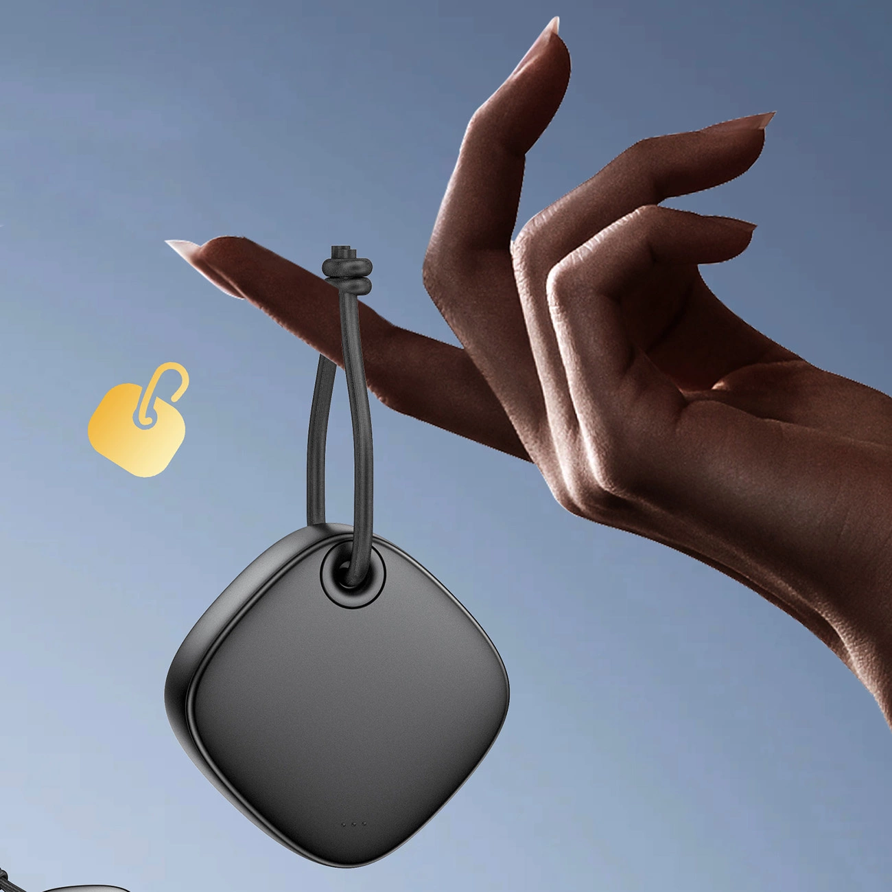 Ένα άτομο κρατά στο δάχτυλό του ένα κουτί με ασύρματα ακουστικά Choetech BH-T17 TWS